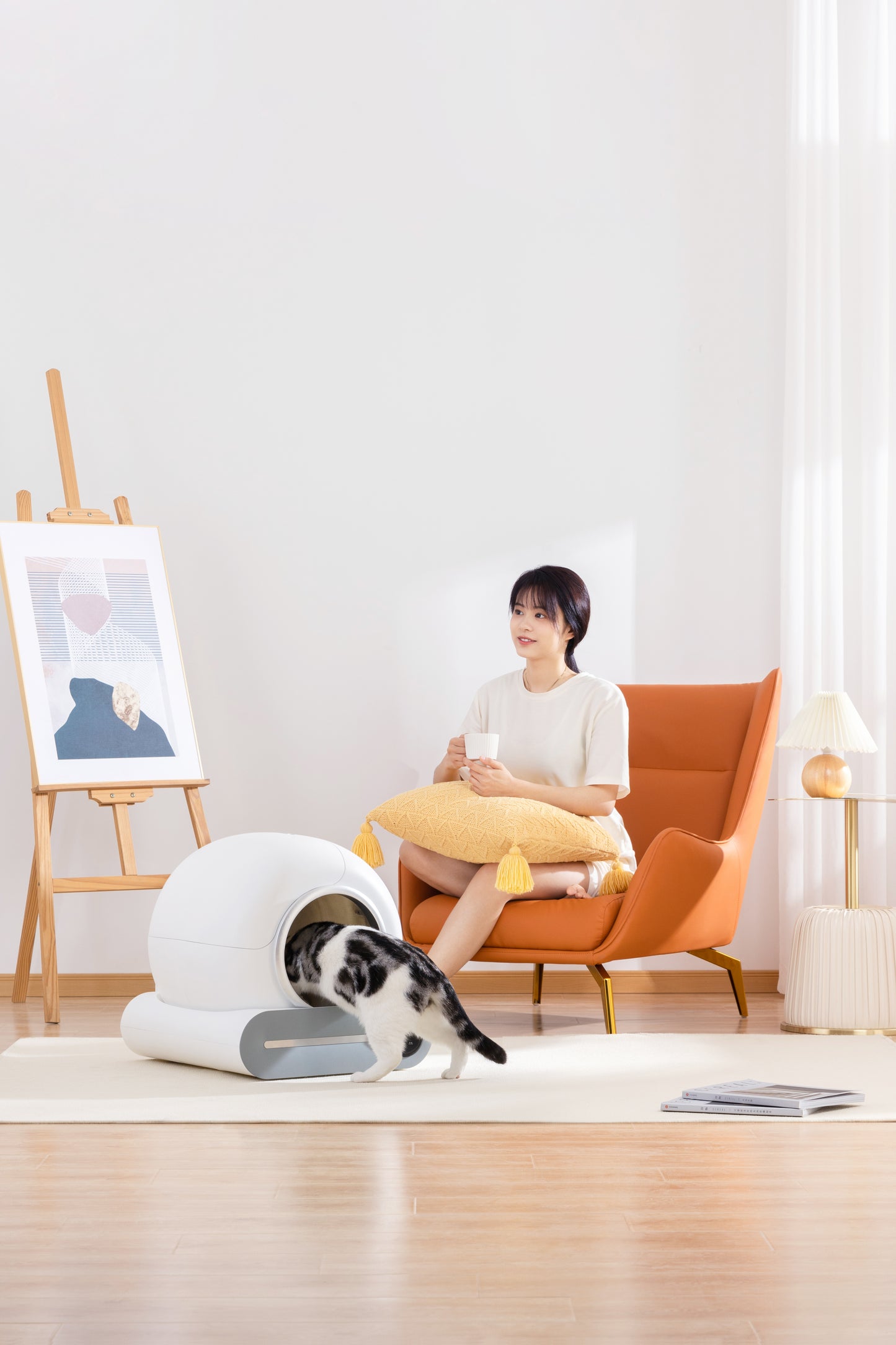 AuraLitter Pro - Intelligent Self-Cleaning Cat Litter Box